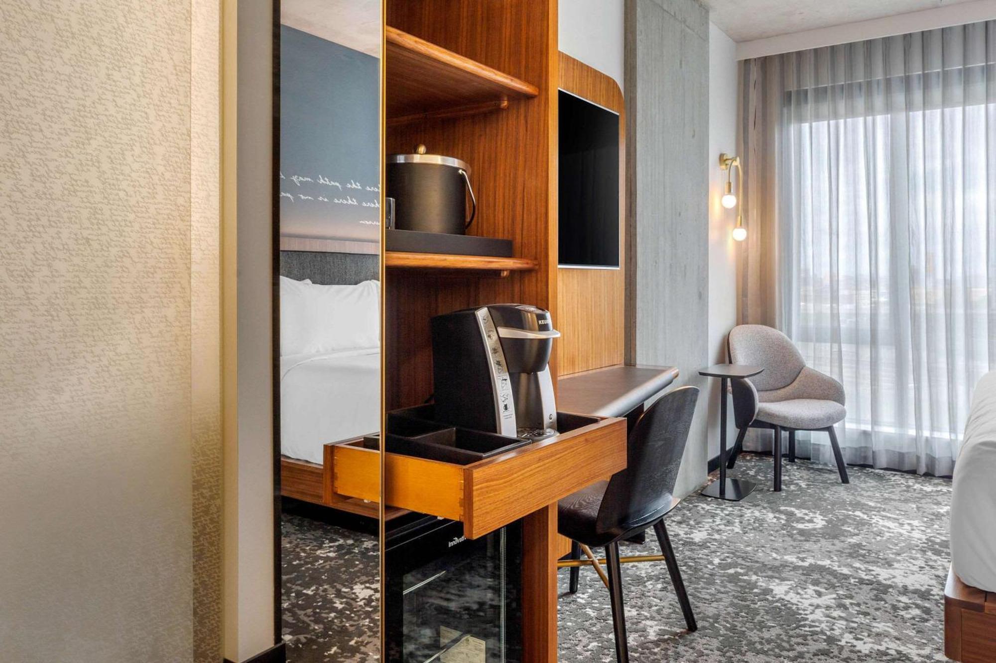 Cambria Hotel Boston Downtown - Seaport Kültér fotó
